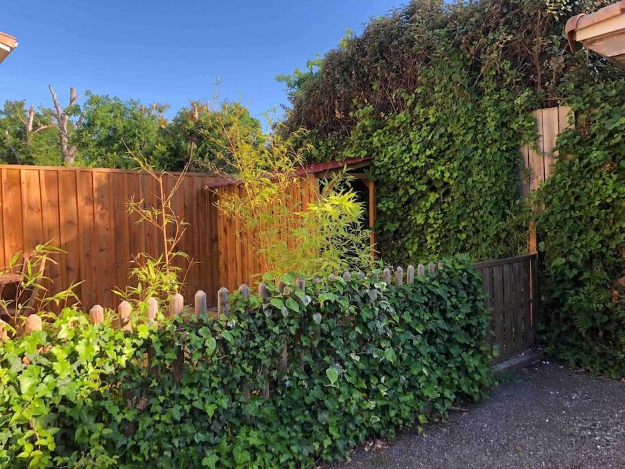 Au Calme, Maison T3 Neuf Avec Jardin A Cassy Lanton Exterior foto